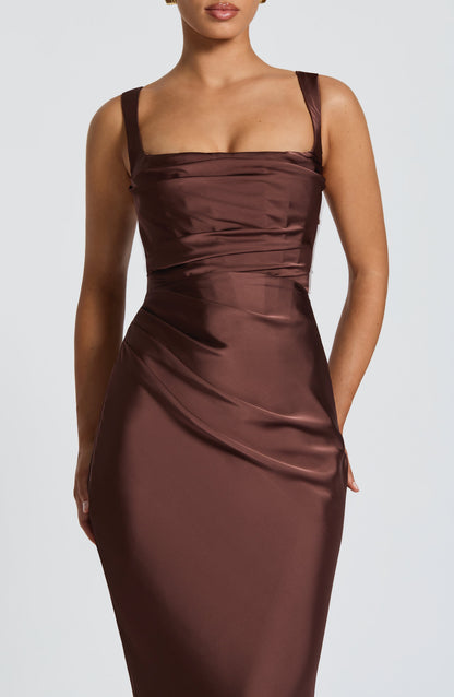 Vestido Calanthe Marrón